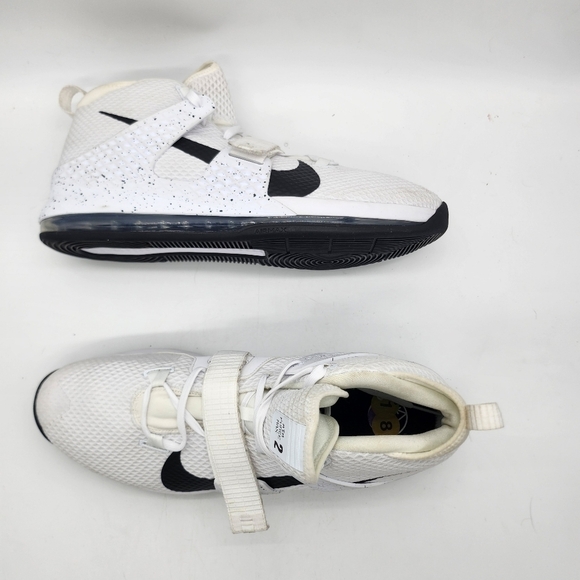 Nike Shoes Mens 18 Air Force Max 2 Basketball White Black AV6245-113 main image 13